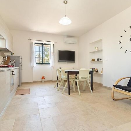 Trullo Carsico By Itriahomes 切列梅萨皮卡 外观 照片