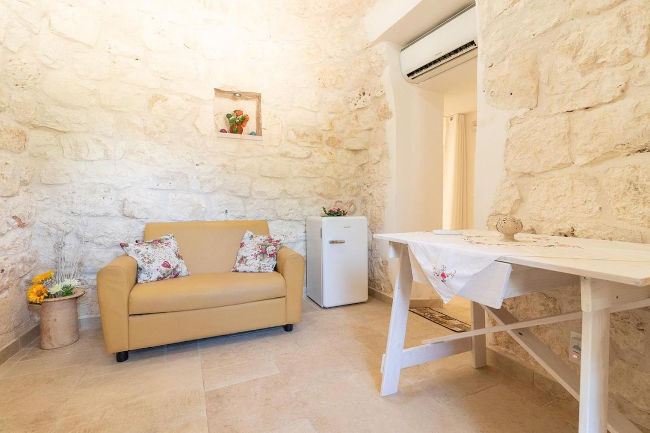 Trullo Carsico By Itriahomes 切列梅萨皮卡 外观 照片